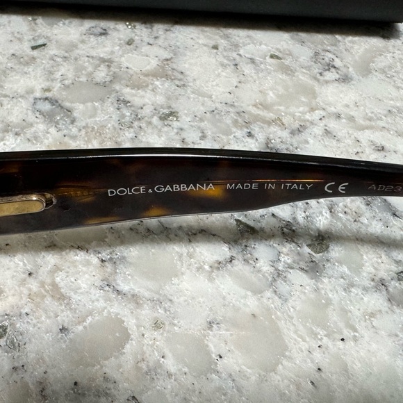 Vintage Dolce & Gabbana Prescription Frames  DG107-B. Tortoise/Brown/Gold 2000’s - Picture 4 of 13